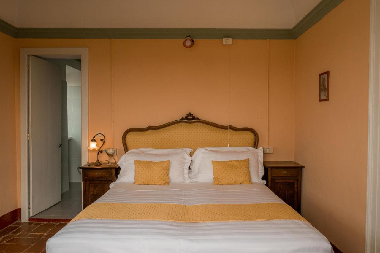 Albergo Real Castello Verduno Exterior photo