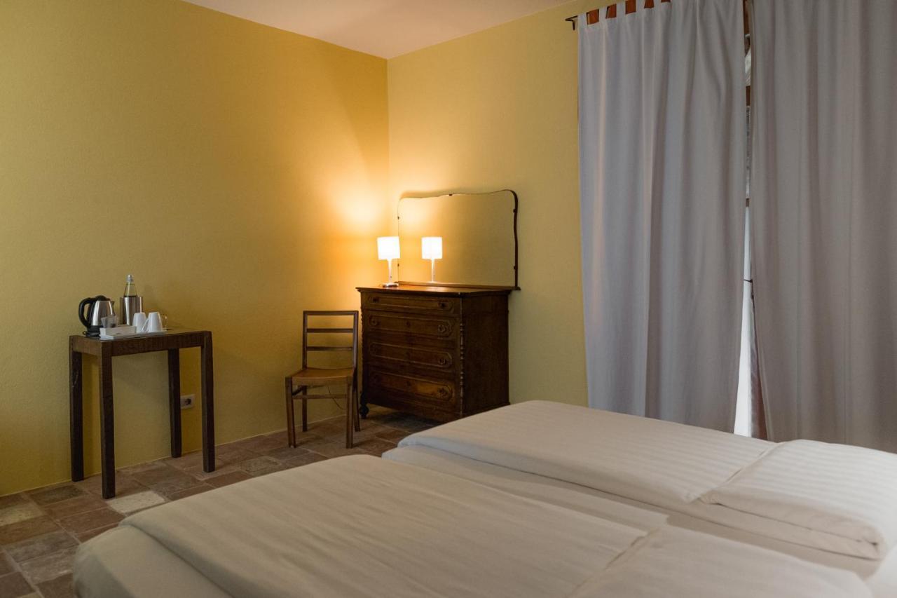 Albergo Real Castello Verduno Exterior photo