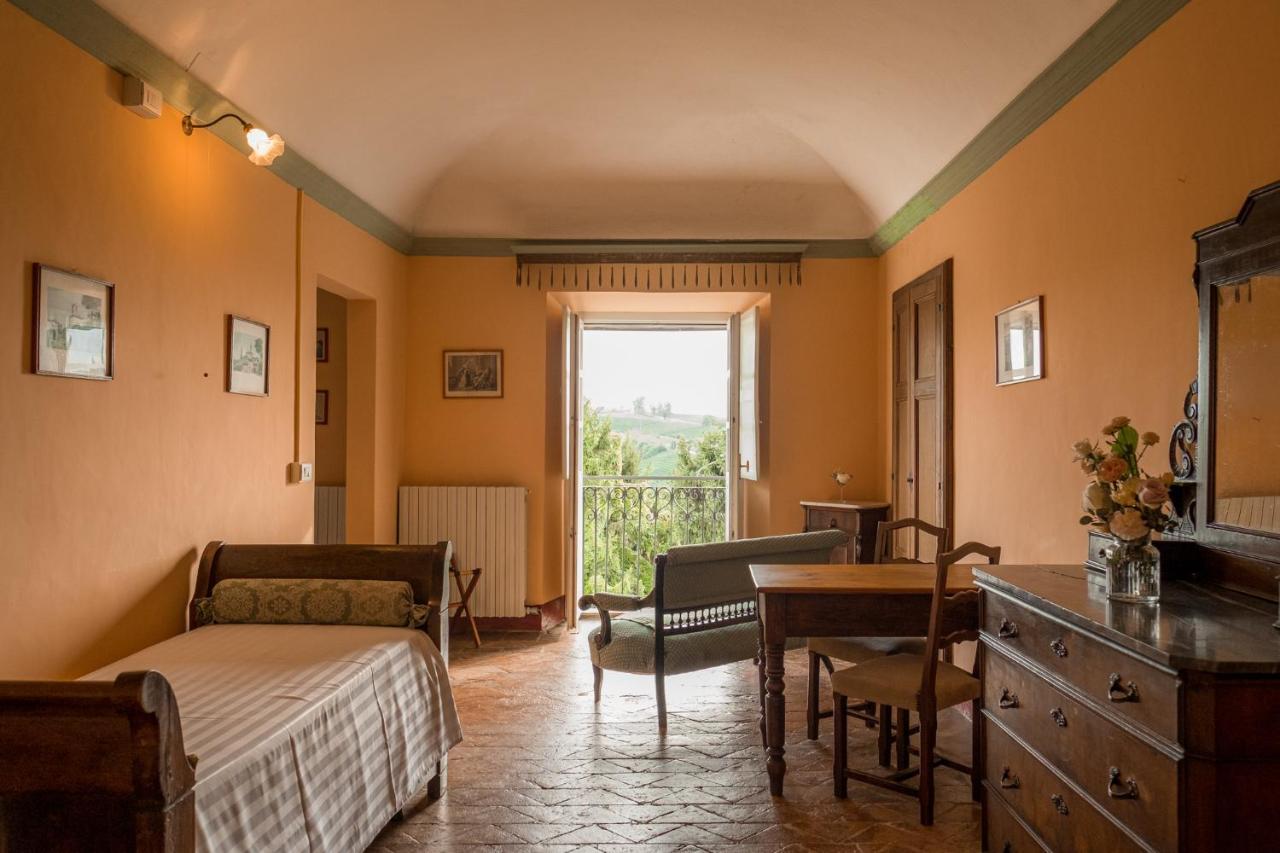 Albergo Real Castello Verduno Exterior photo