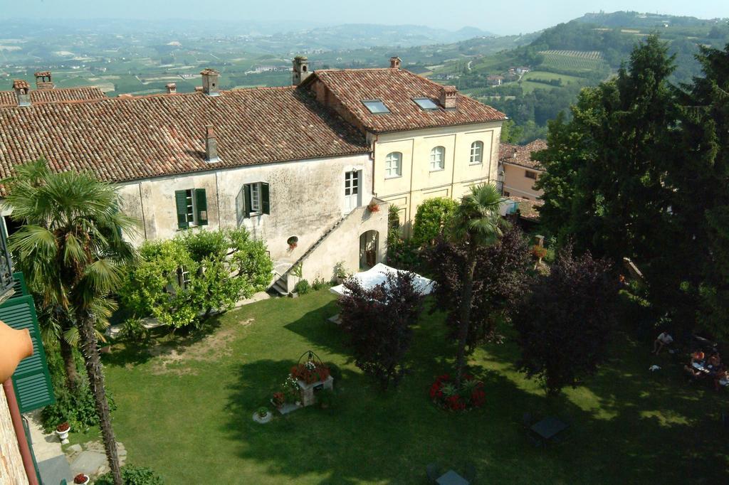 Albergo Real Castello Verduno Exterior photo